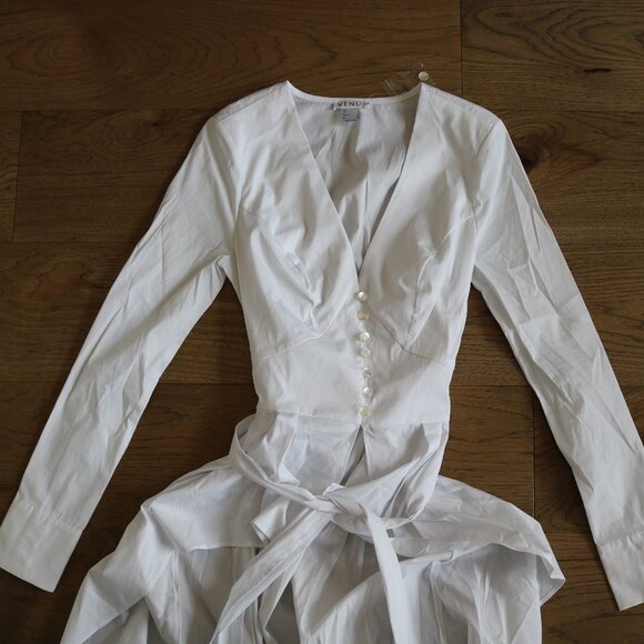 Venus High-low Long Sleeve White Dress - Picture 1 of 3